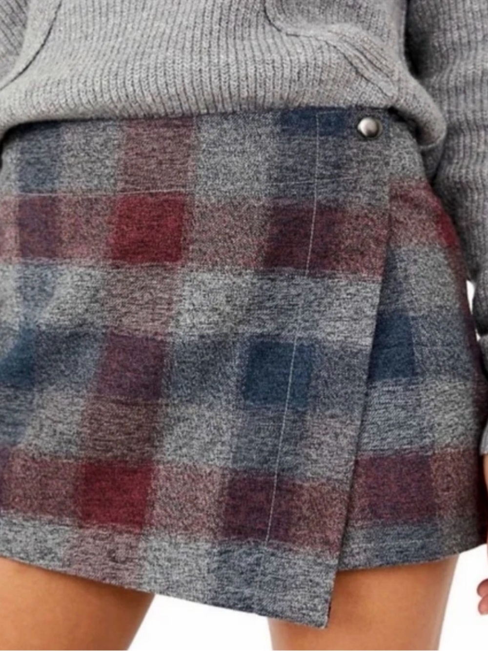 Free People Emmy Menswear Plaid Wrap Mini Skort in Grey, Blue & Burgundy Size 0